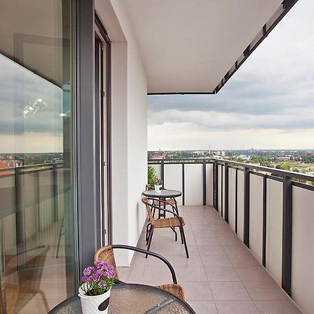 Ms Apartments Sky Tower IV Gdańsk Exteriör bild